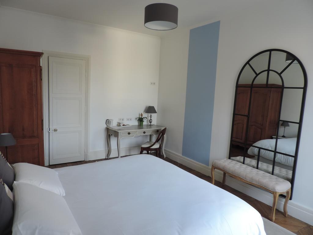 Cedre Et Charme Bed & Breakfast Saint-Branchs Bilik gambar